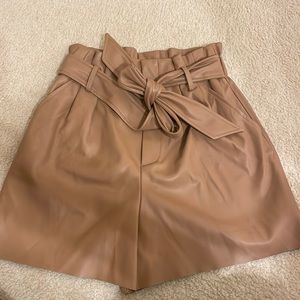 New Zara faux leather tan shorts with belt